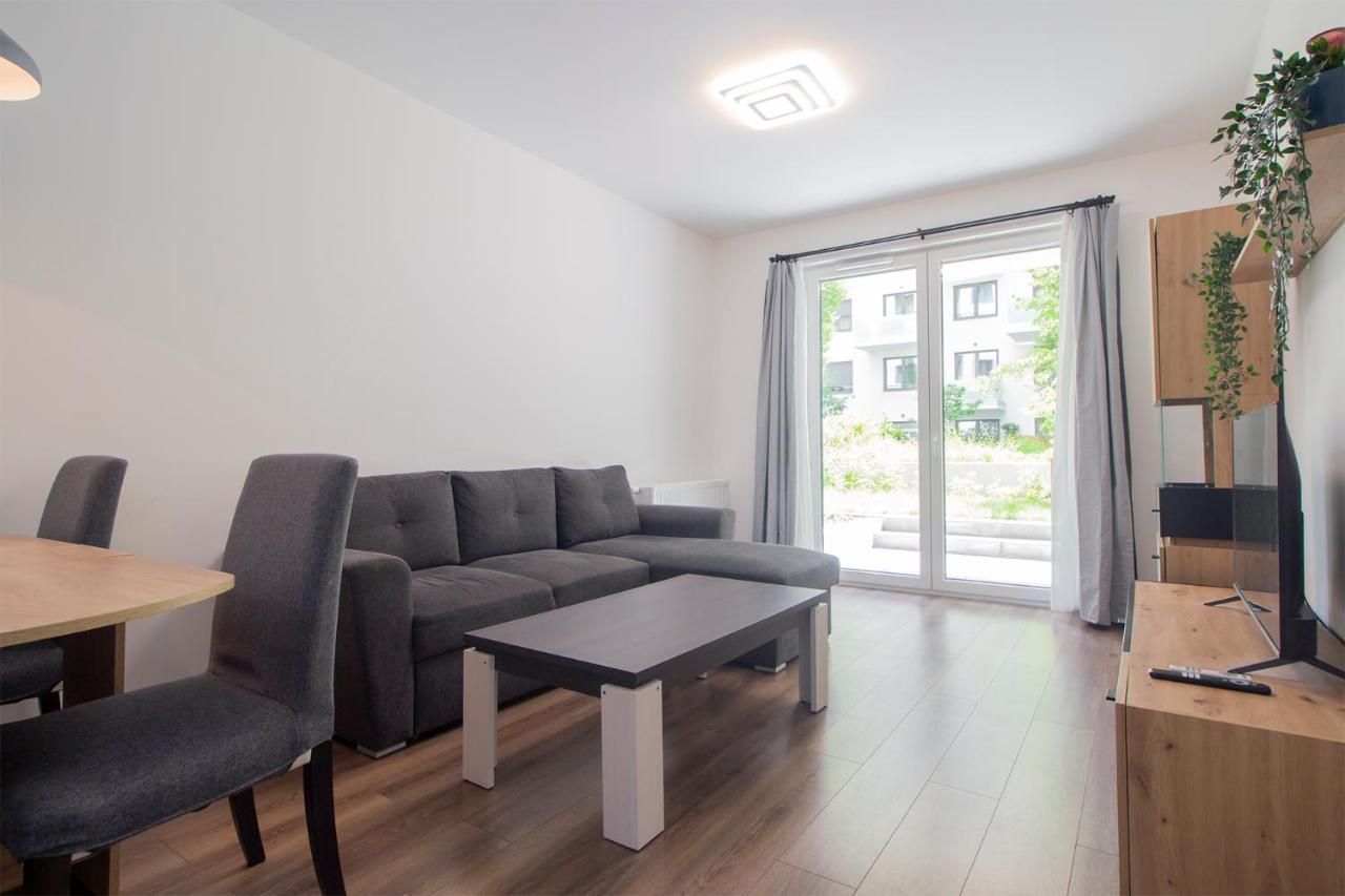 Corvin Modern Two Bedroom Apartment Free Parking Budapest Exterior foto