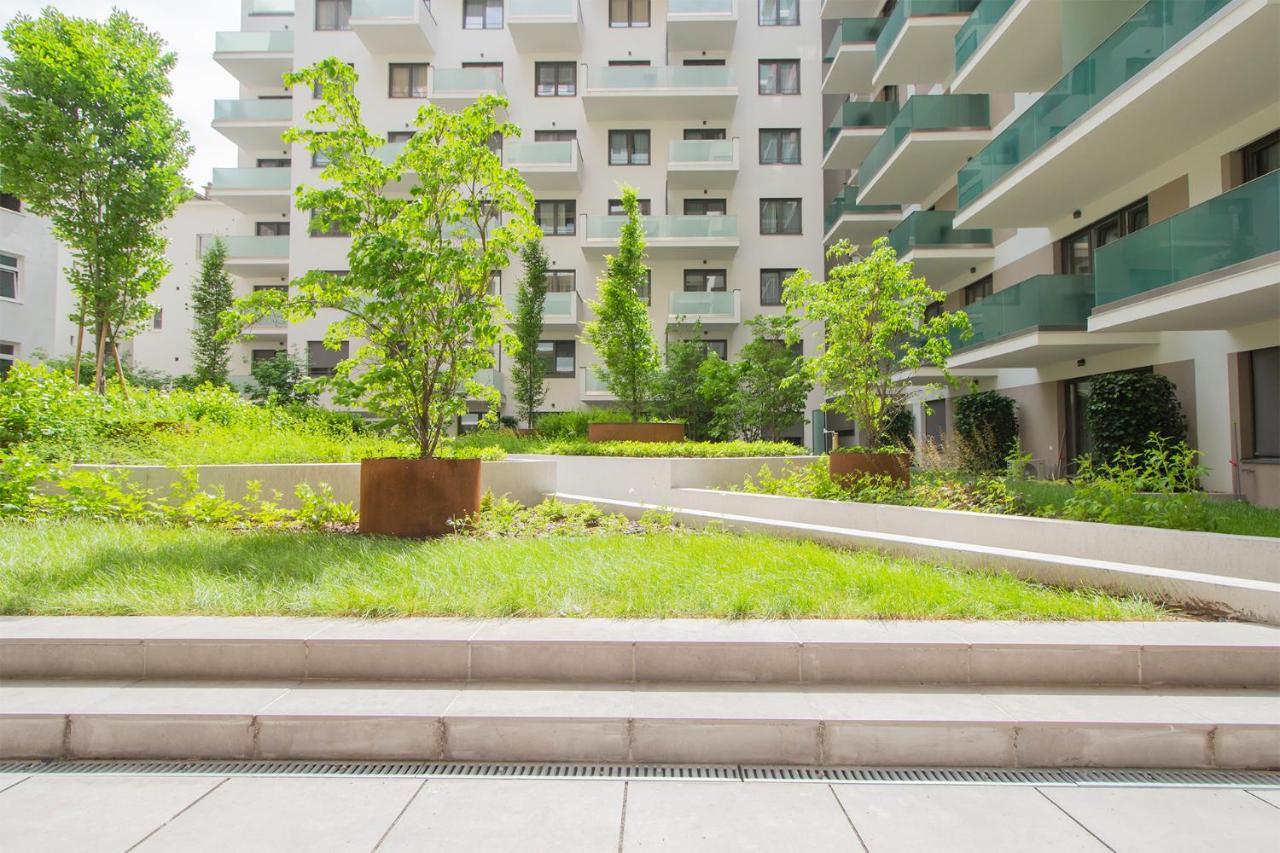 Corvin Modern Two Bedroom Apartment Free Parking Budapest Exterior foto
